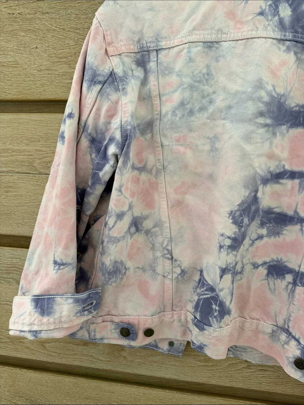 Levi's Tie-Dye Denim Jacket - Pink & Blue Wash - Picture 5 of 10